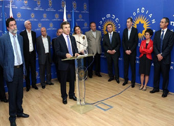 1-depatutebi-politika3