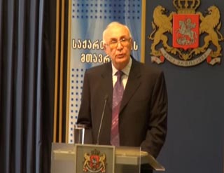 1-abaSize-politttika2