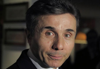 1-bizina-medvedev-ucx