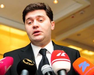 1-axalaia-samarTaaa3