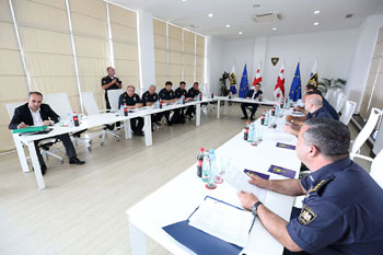 analitika-1-geo-angariSi