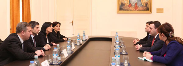 sasamartloSi-sam-3-1