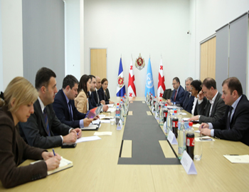 1S-komisarom-samartali-3