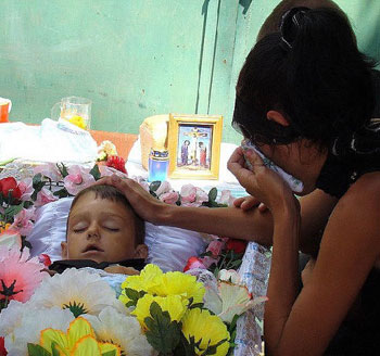 1-funeral-polit2-analit1