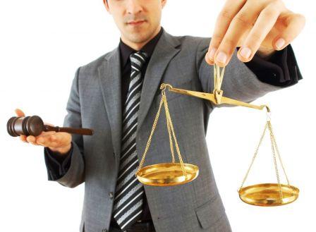 iuridiuli-momsaxureba