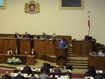 saakash-parlamentshi